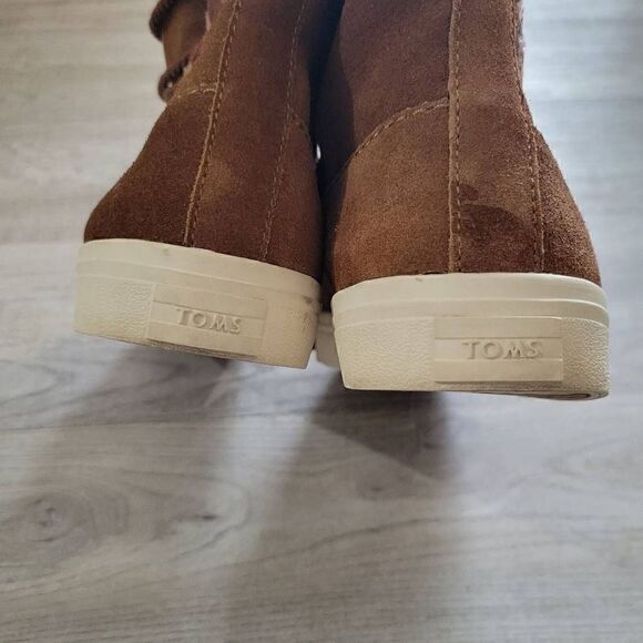 Toms size 8.5 Alpine water resistant leather dark brown suede ankle boot - Picture 6 of 7